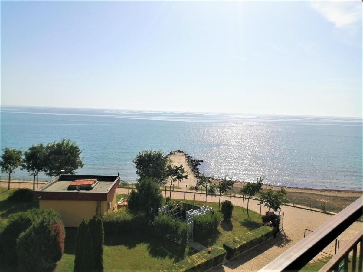 Apartament 아헬로이 외부 사진